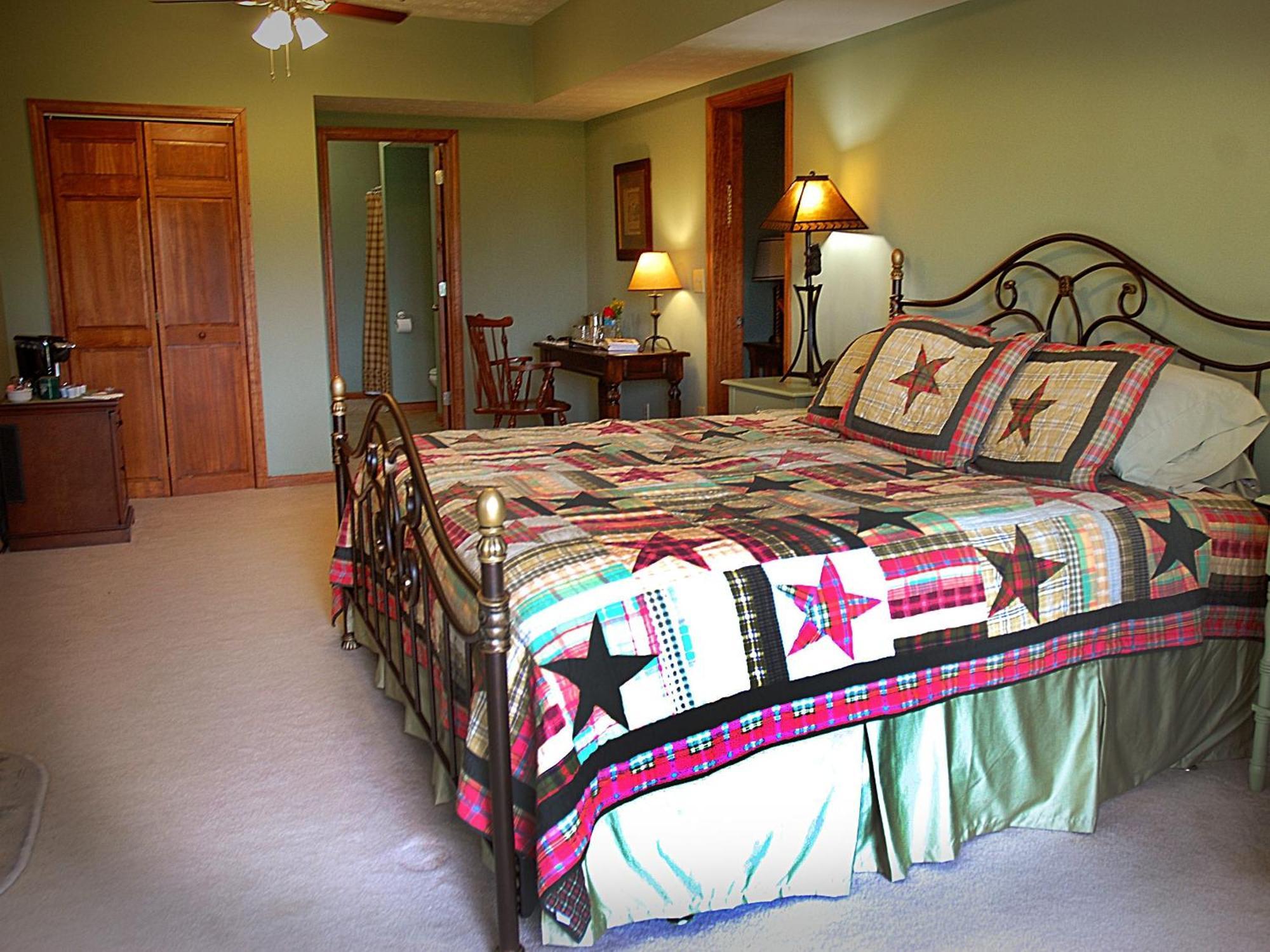 Long Mountain Lodge Bed & Breakfast ดาห์ลอนีกา ห้อง รูปภาพ